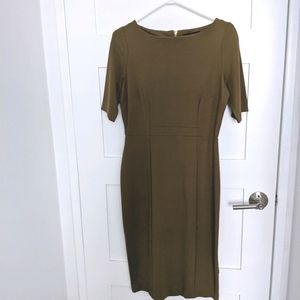 REDUCED BANANA REPUBLIC Fitted Midi Dress